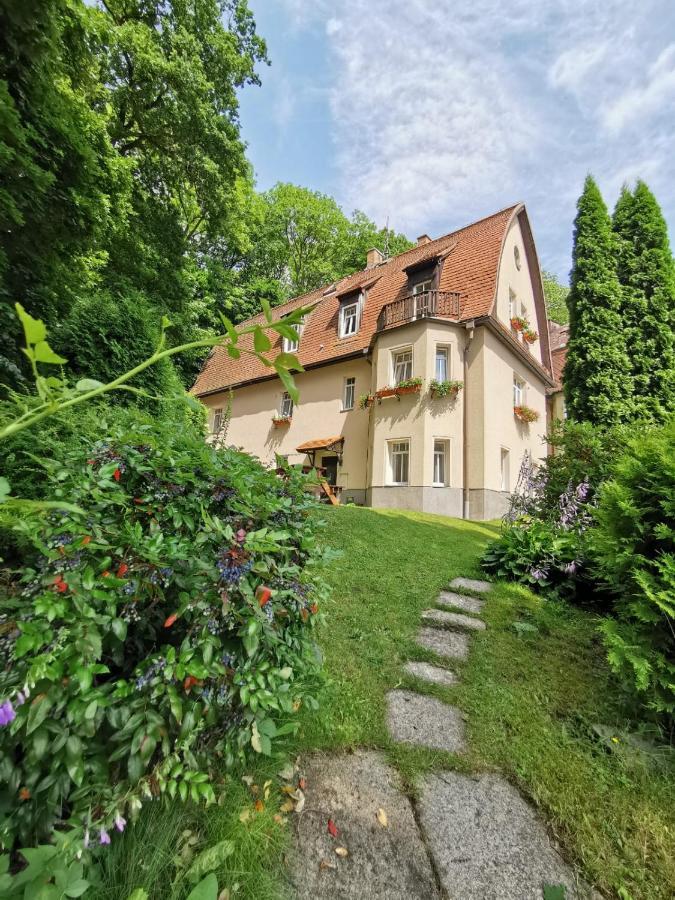 Pension Family Karlsbad Buitenkant foto
