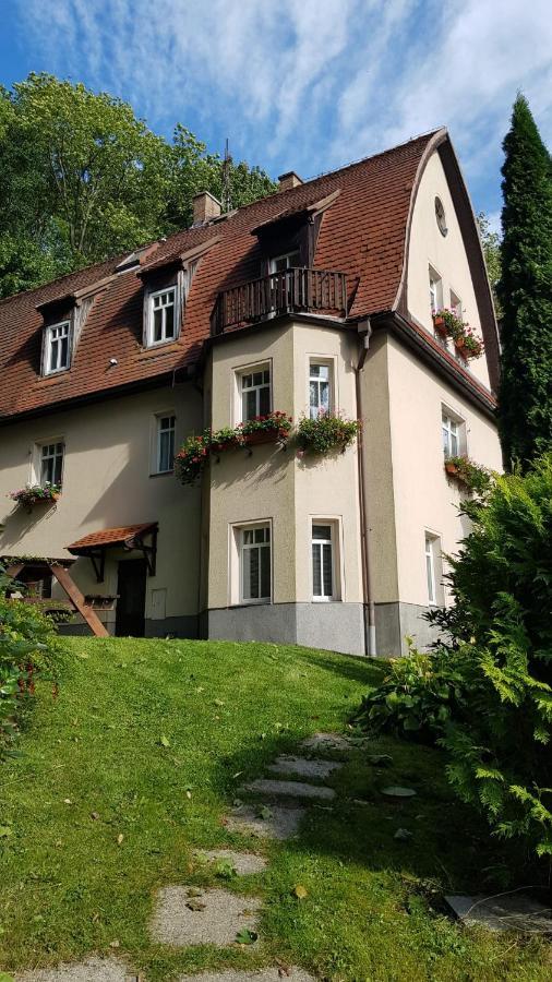 Pension Family Karlsbad Buitenkant foto