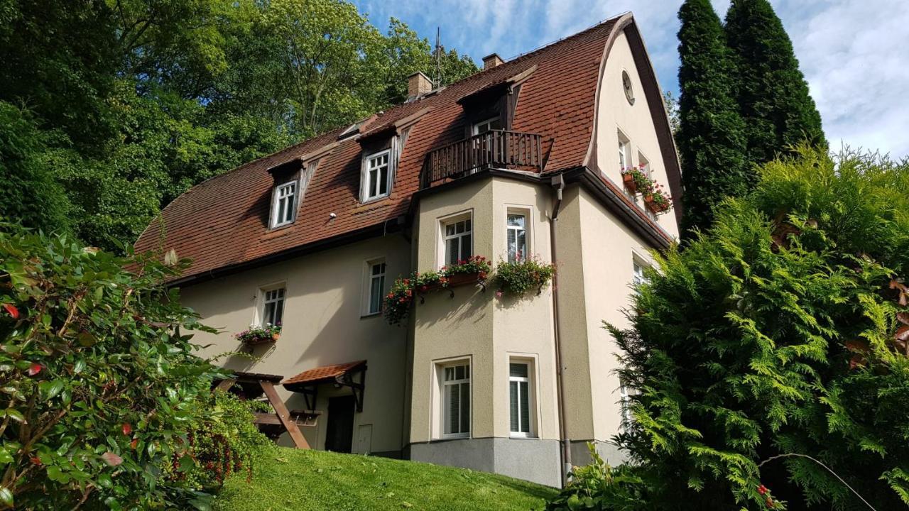 Pension Family Karlsbad Buitenkant foto
