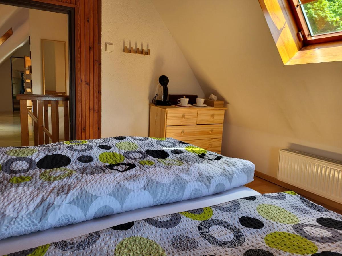 Pension Family Karlsbad Buitenkant foto